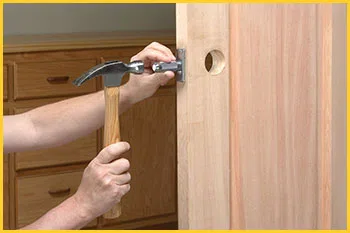 Exclusive Locksmith Service Bradenton, FL 941-564-3317 Exclusive Locksmith Service Bradenton, FL 941-564-3317 - 14-install-new-lock