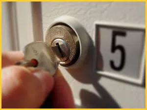 Exclusive Locksmith Service Bradenton, FL 941-564-3317 - 9-mailbox-locks